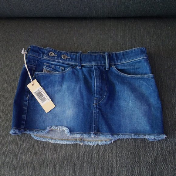 Diesel Mini Jean Skirt Size 26 Made in Italy *New with Tags* - Picture 1 of 16